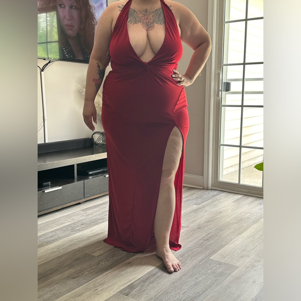 Fashionnova red dress